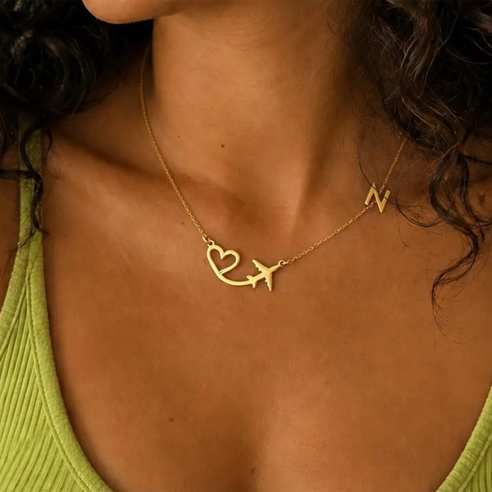 Name Necklace Custom - قلادة مخصصة على شكل قلب وطائرة