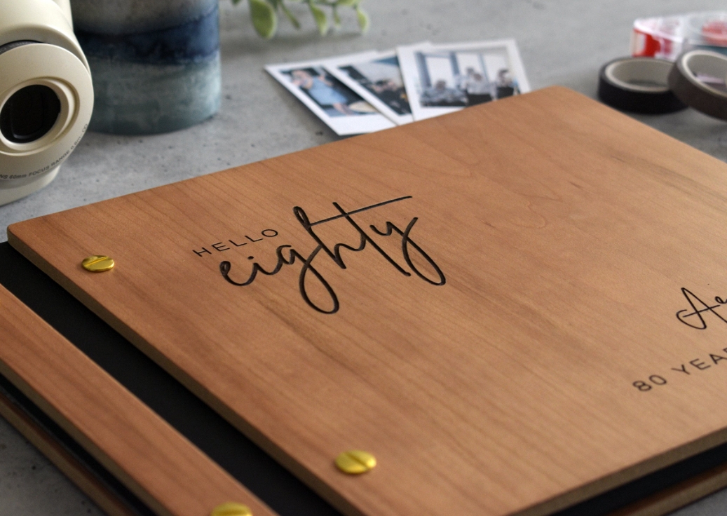 دفتر ضيوف عيد ميلاد شخصي ، ألب - مراجعة Custom Photo Book وسعره