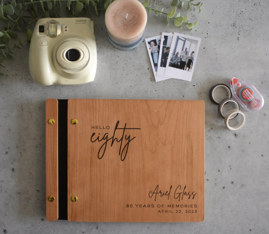 دفتر ضيوف عيد ميلاد شخصي ، ألب - مراجعة Custom Photo Book وسعره